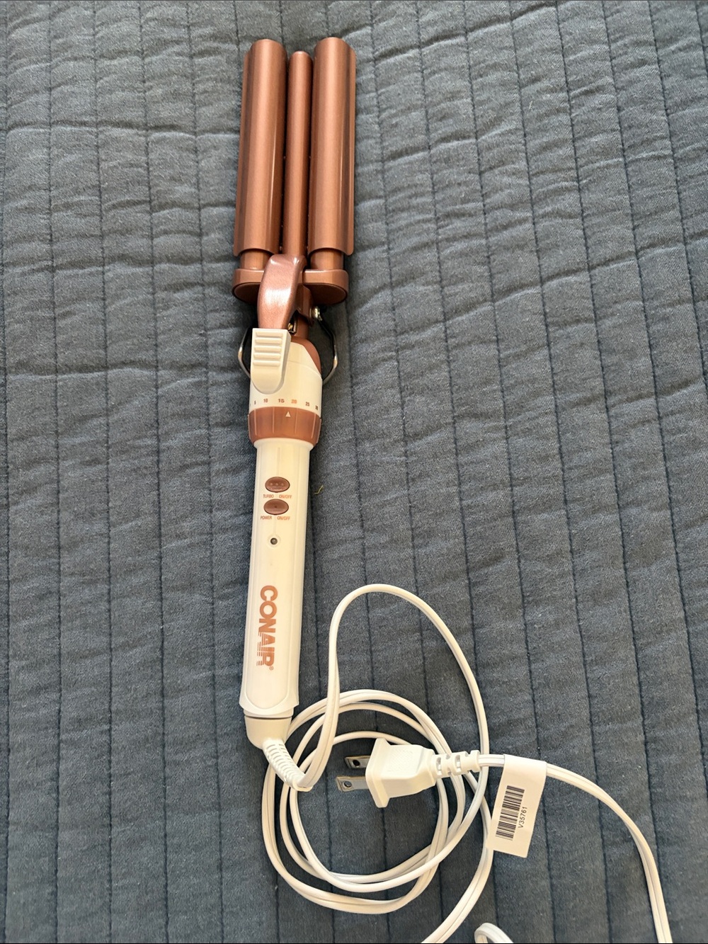 Conair Rose Gold Triple Barrel Waver - White & Rose Gold